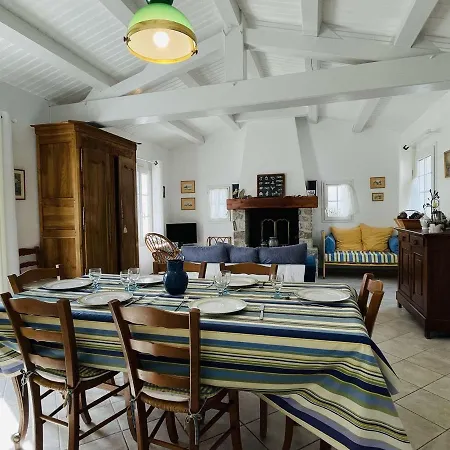 Maison 5 Pieces Avec Jardin Clos, Terrasse, A Proximite De La Et Du Centre, 8 Couchages - Fr-1-224b-157 Holiday home *